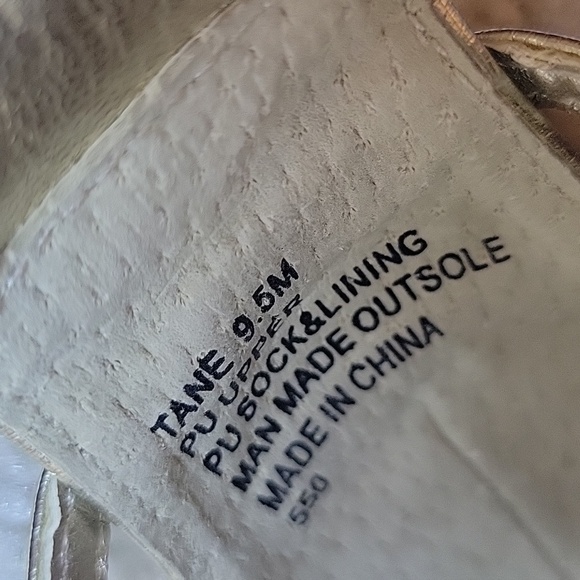 STEVE MADDEN TANE Gold Flats/sandals Size 9.5 - Picture 13 of 17